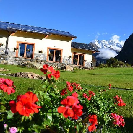 Village Paradis Roisan Екстериор снимка
