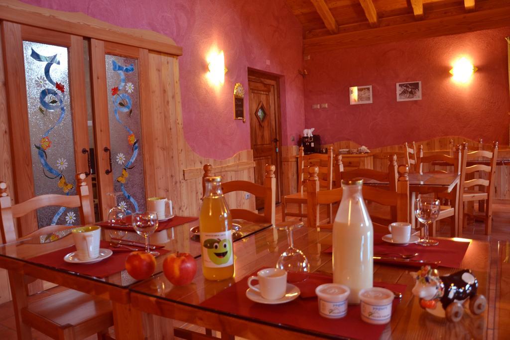 Village Paradis Roisan Екстериор снимка