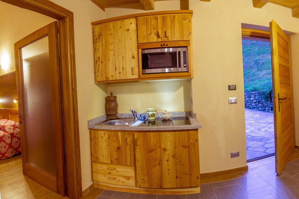 Village Paradis Roisan Екстериор снимка