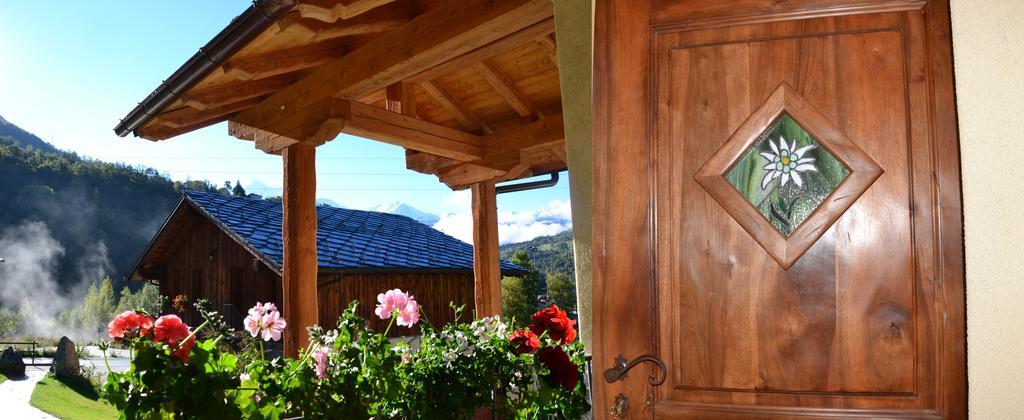 Village Paradis Roisan Екстериор снимка