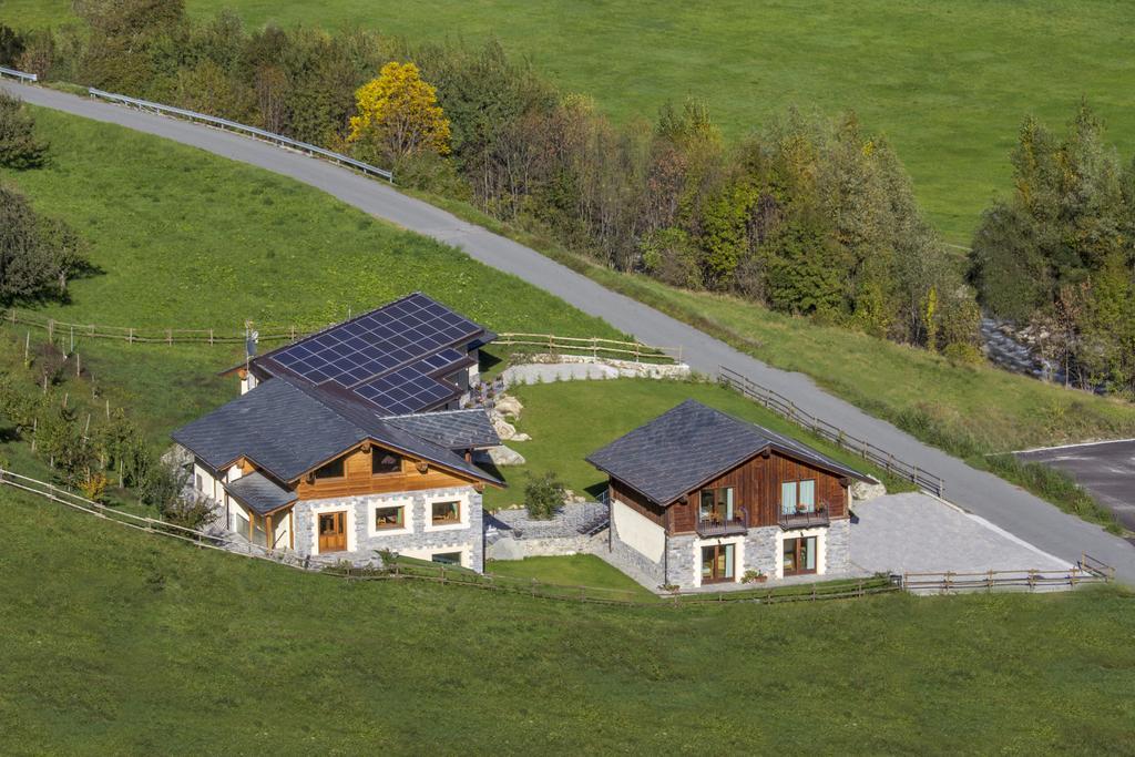 Village Paradis Roisan Екстериор снимка