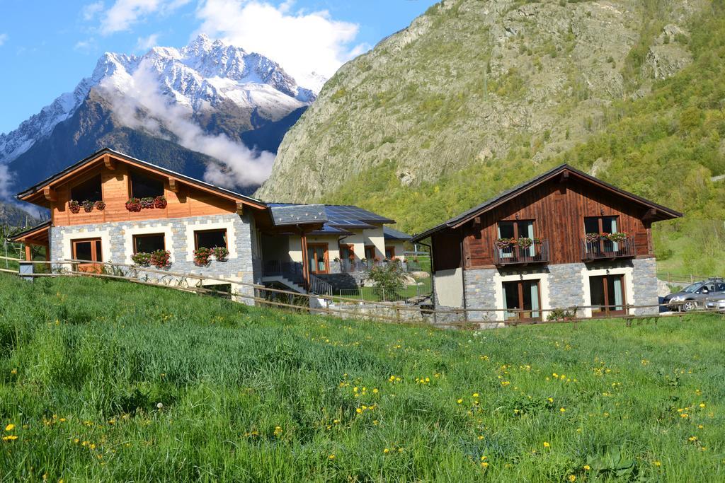 Village Paradis Roisan Екстериор снимка