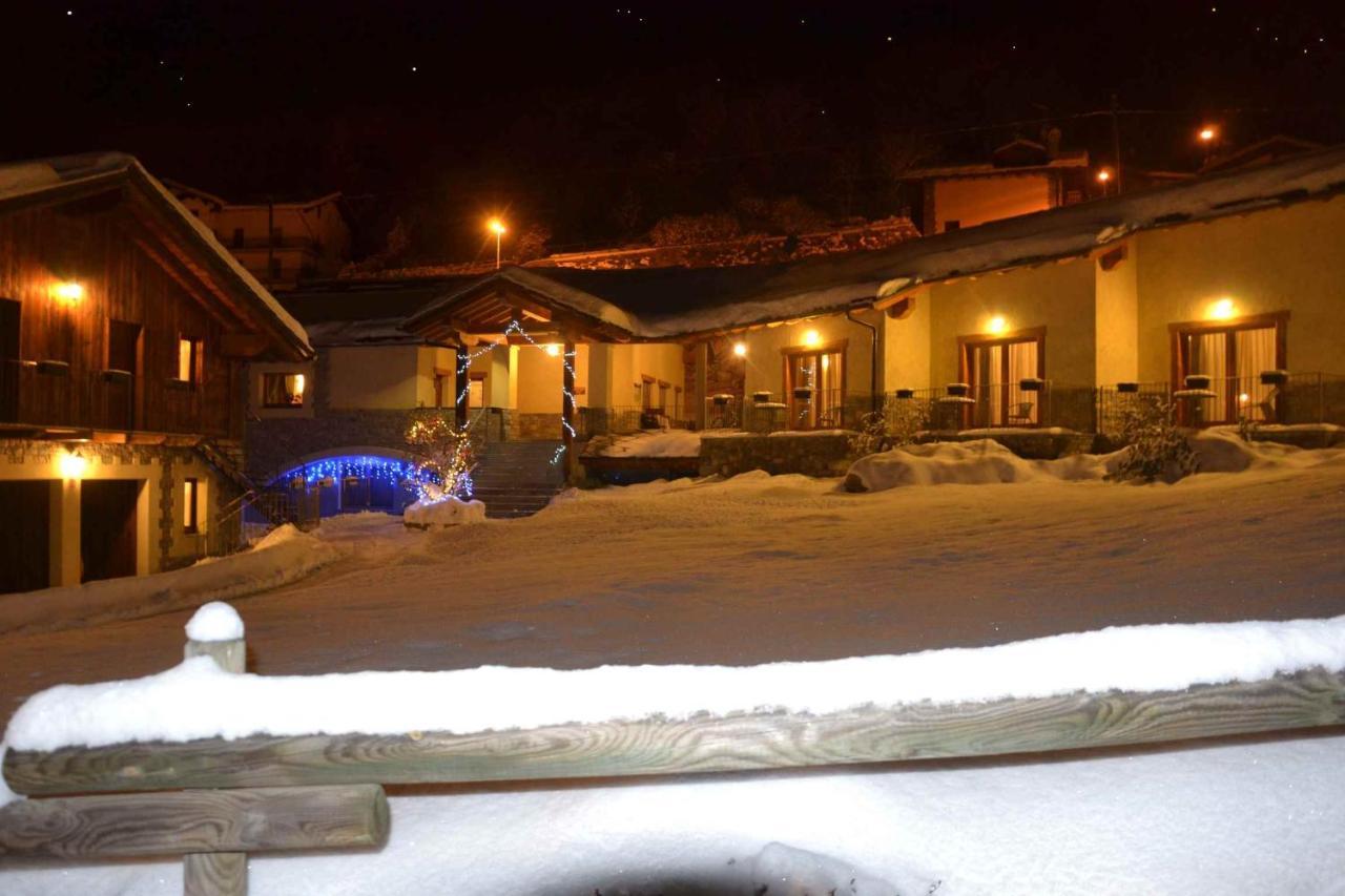 Village Paradis Roisan Екстериор снимка